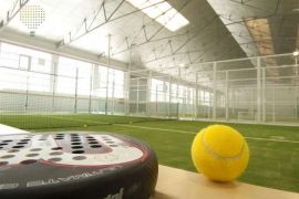 Reserva pista en Clube de ténis do Estoril, juega al pádel en Estoril